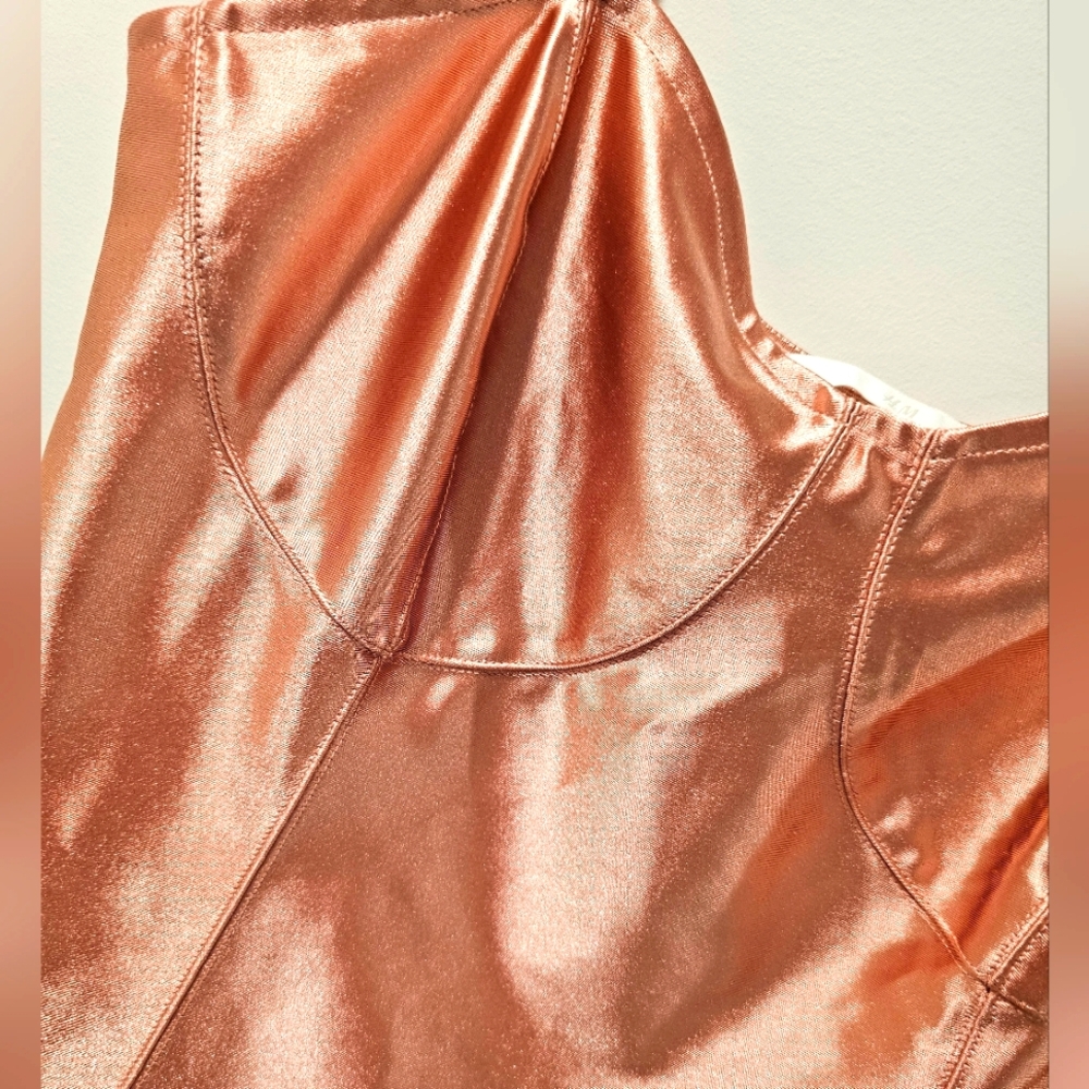 H&M Bodysuit Size Medium Champange Peach Color Silky - Picture 5 of 5